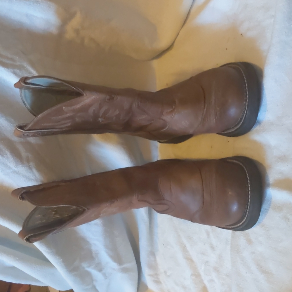 Ariat Round Toe Mid Calf Boots